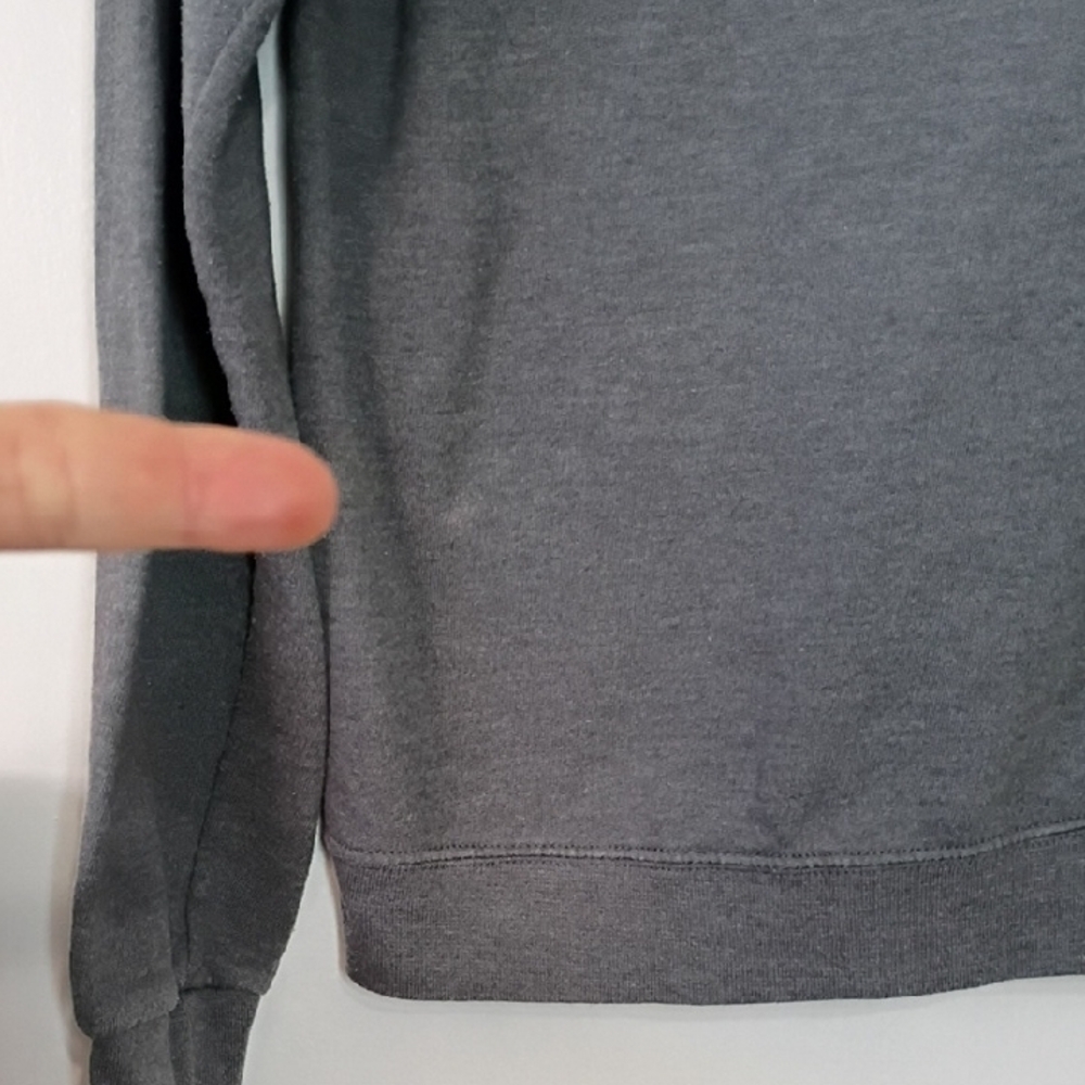 Fruit of the Loom Hair Stylist Graphic Sweater Womens Small Gray “Hair Therapist - Picture 10 of 11